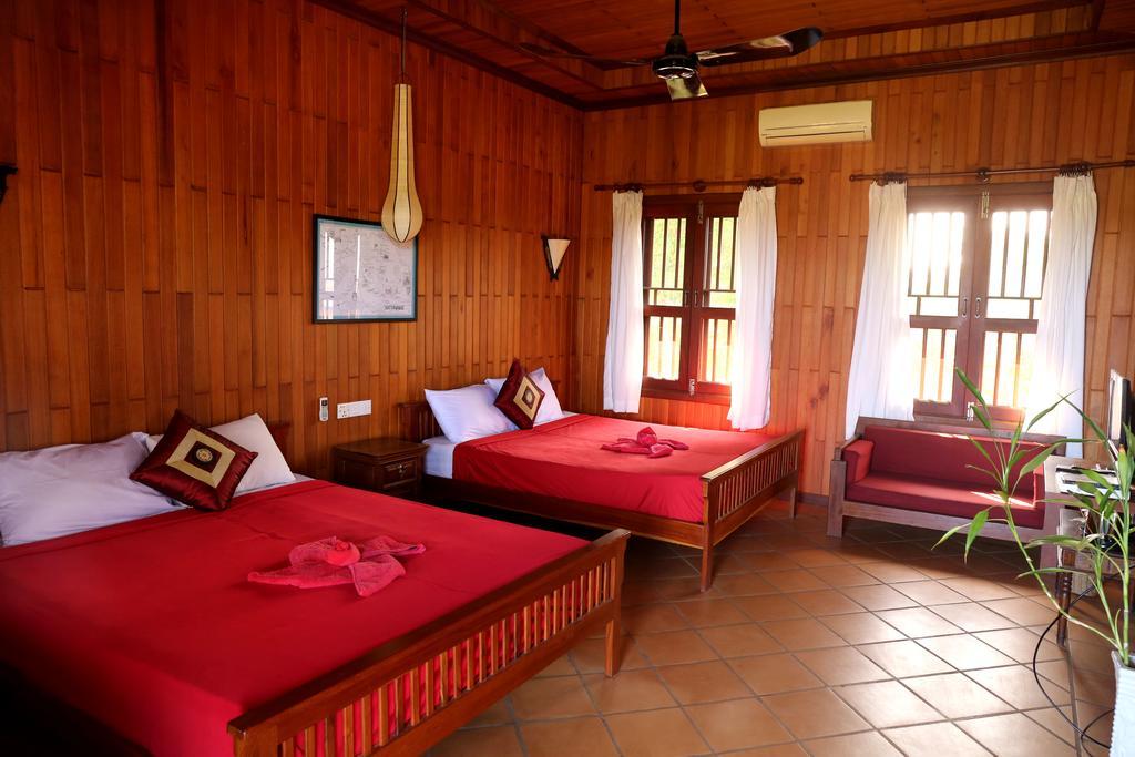 Green Plateau Lodge Banlung Bagian luar foto
